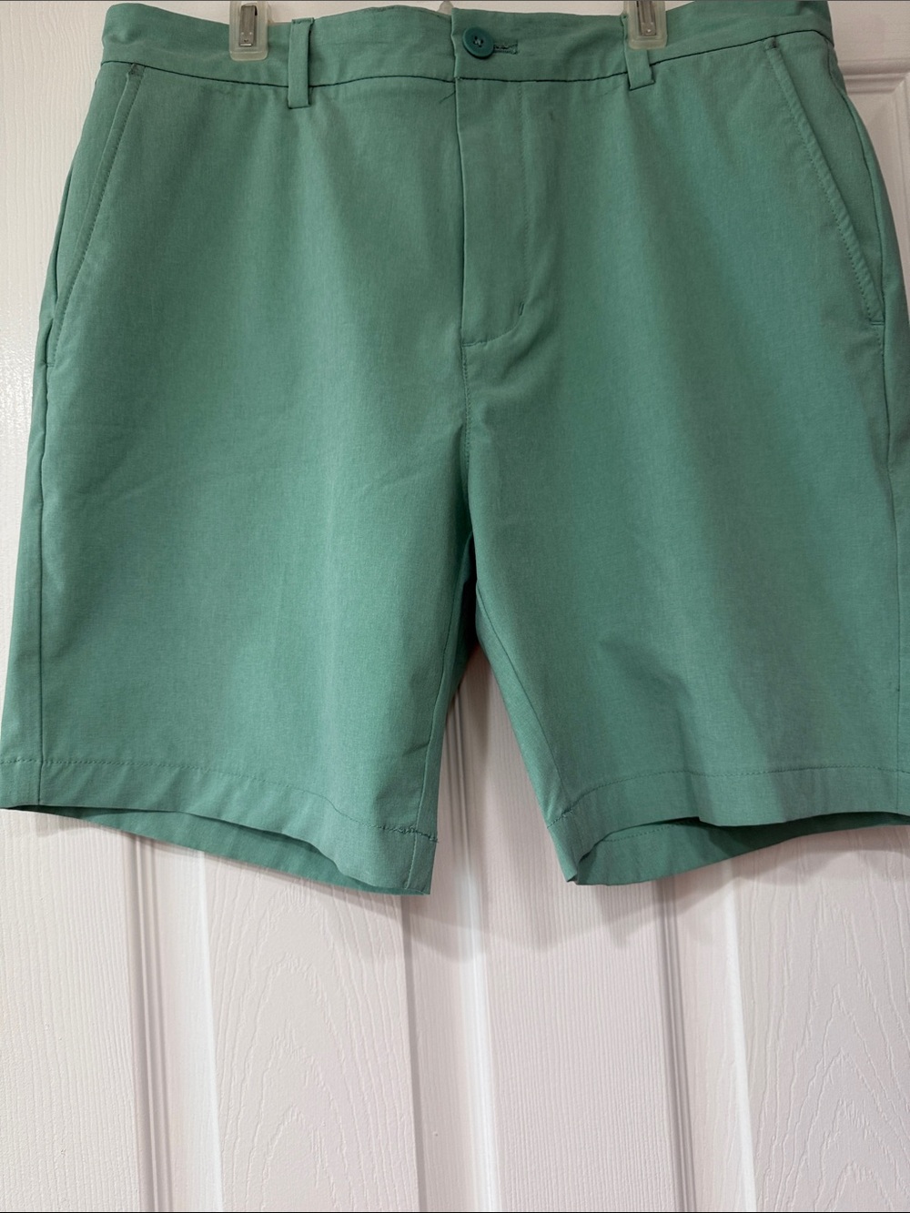 Vineyard Vines Seafoam Green Flat Front Chino Shorts